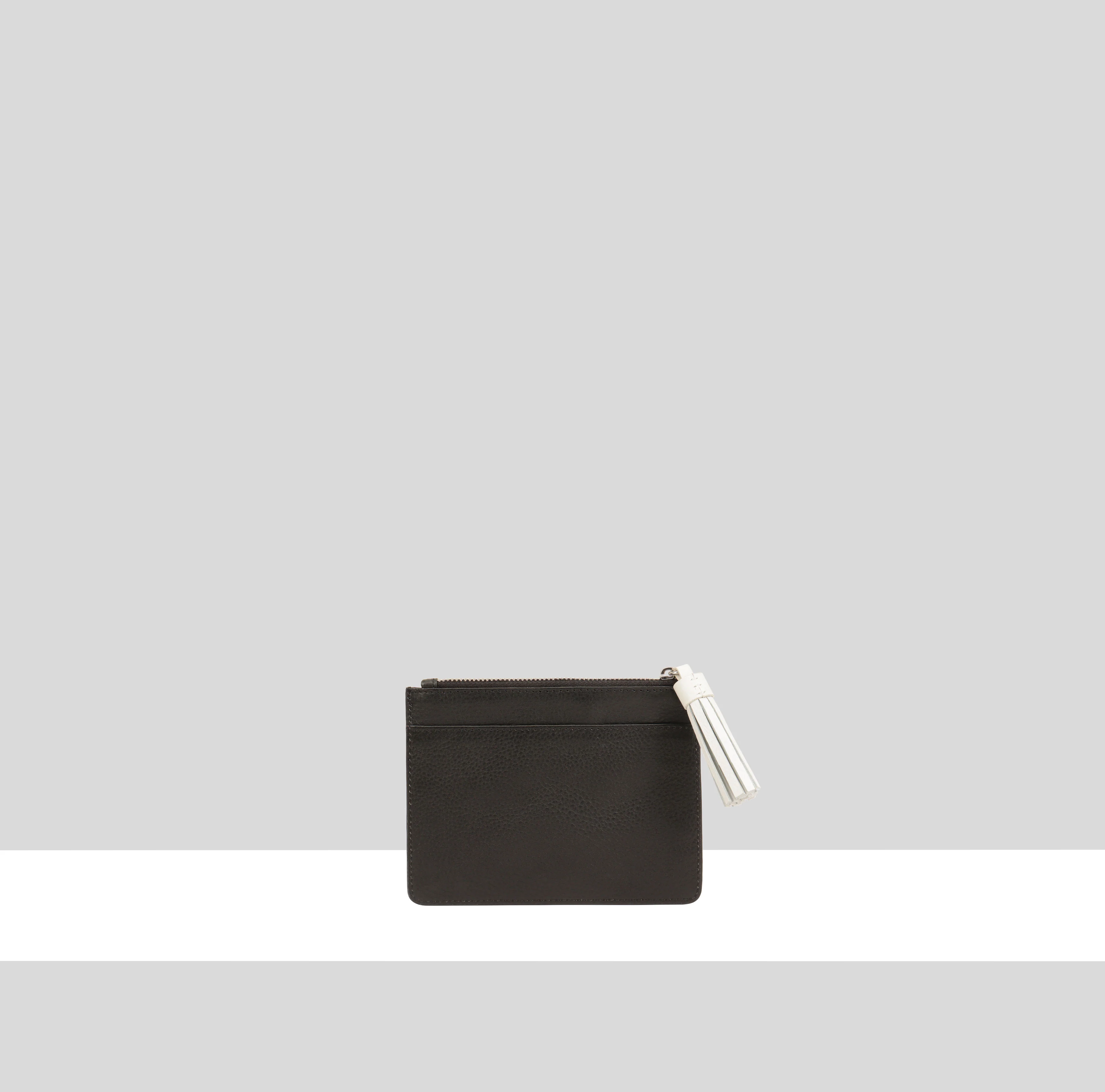 Violet - Image 6